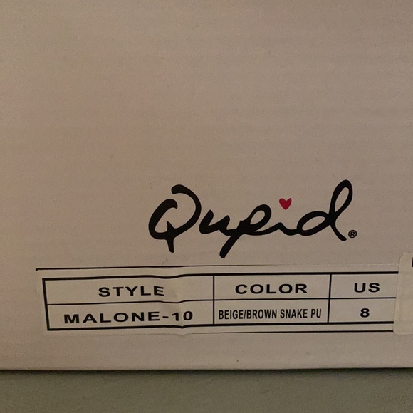 Qupid snakeskin boots size 8 - Picture 10 of 10